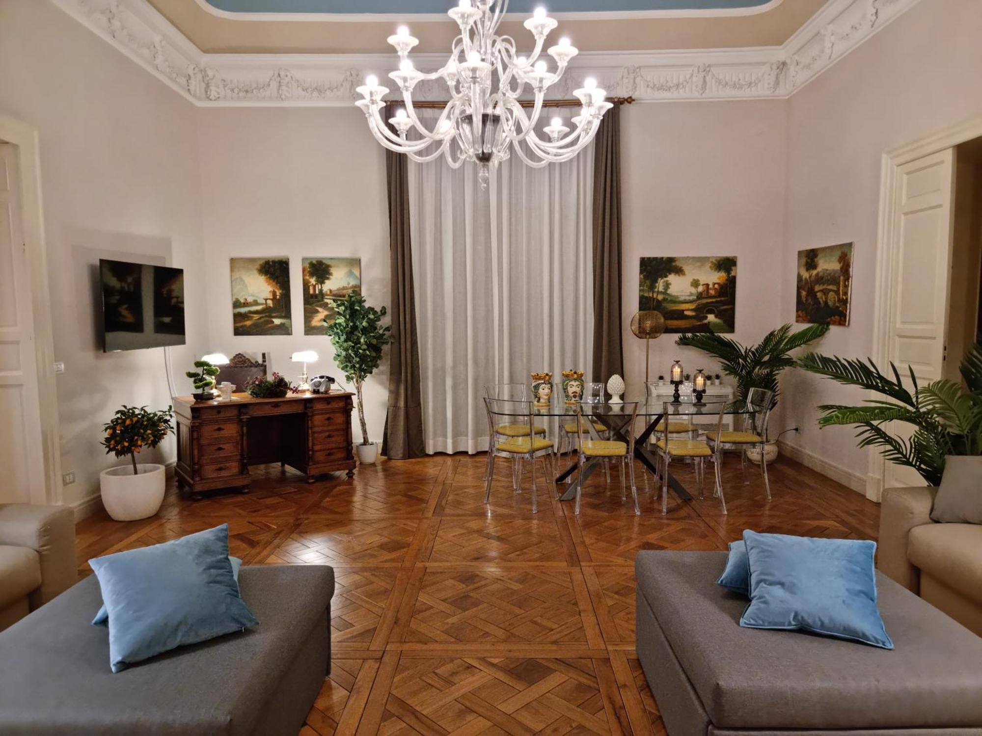 Luxury Historic Residence With Heated Pool Near Catania, Taormina, The Sea And Mount Etna Giarre Eksteriør bilde